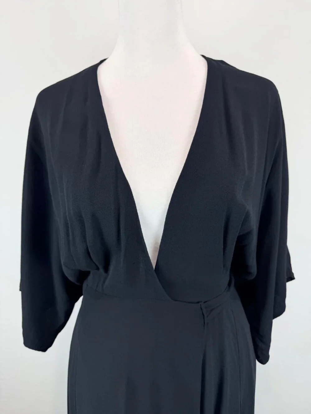 Women's Black Maxi Wrap Dress Size L Kimono Sleeve Deep V Neck Boho Elegant - Picture 14 of 16